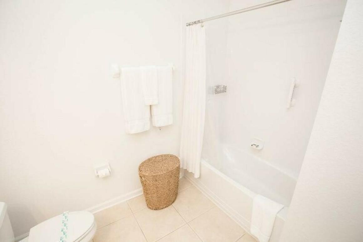 Modern Vacation Apartment With A Lake View At Vista Cay Resort Vc4816 Орландо Екстер'єр фото